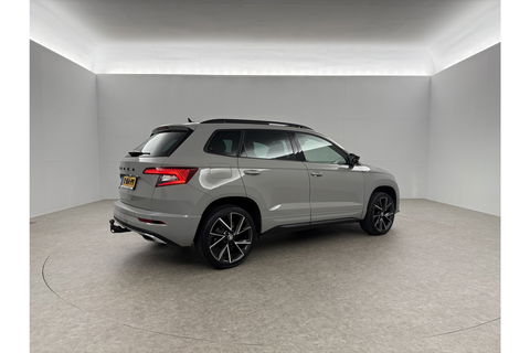 Škoda Karoq 1.5 TSI 150PK DSG Pano LED Sfeer Trekhaak Virtual Canton-Audio Camera Carplay Cruise Clima Navi 19"LMV