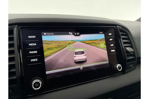 Škoda Karoq 1.5 TSI 150PK DSG Pano LED Sfeer Trekhaak Virtual Canton-Audio Camera Carplay Cruise Clima Navi 19"LMV