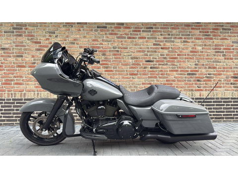Harley Davidson 103 FLTRX Road Glide Roadglide Nardo Blackout