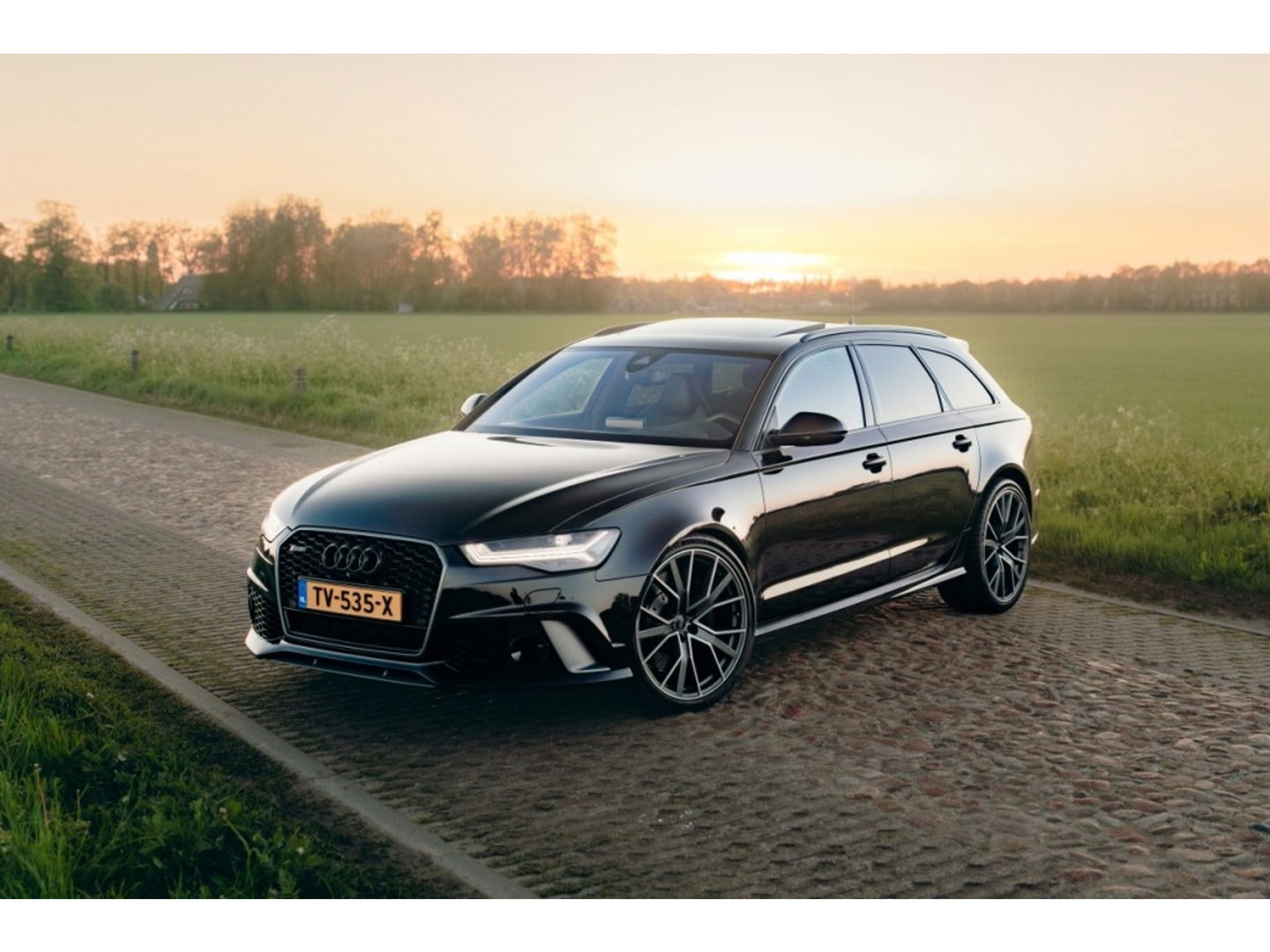 Audi RS6 Avant 4.0 TFSI Performance | Pano | Bose | ACC |