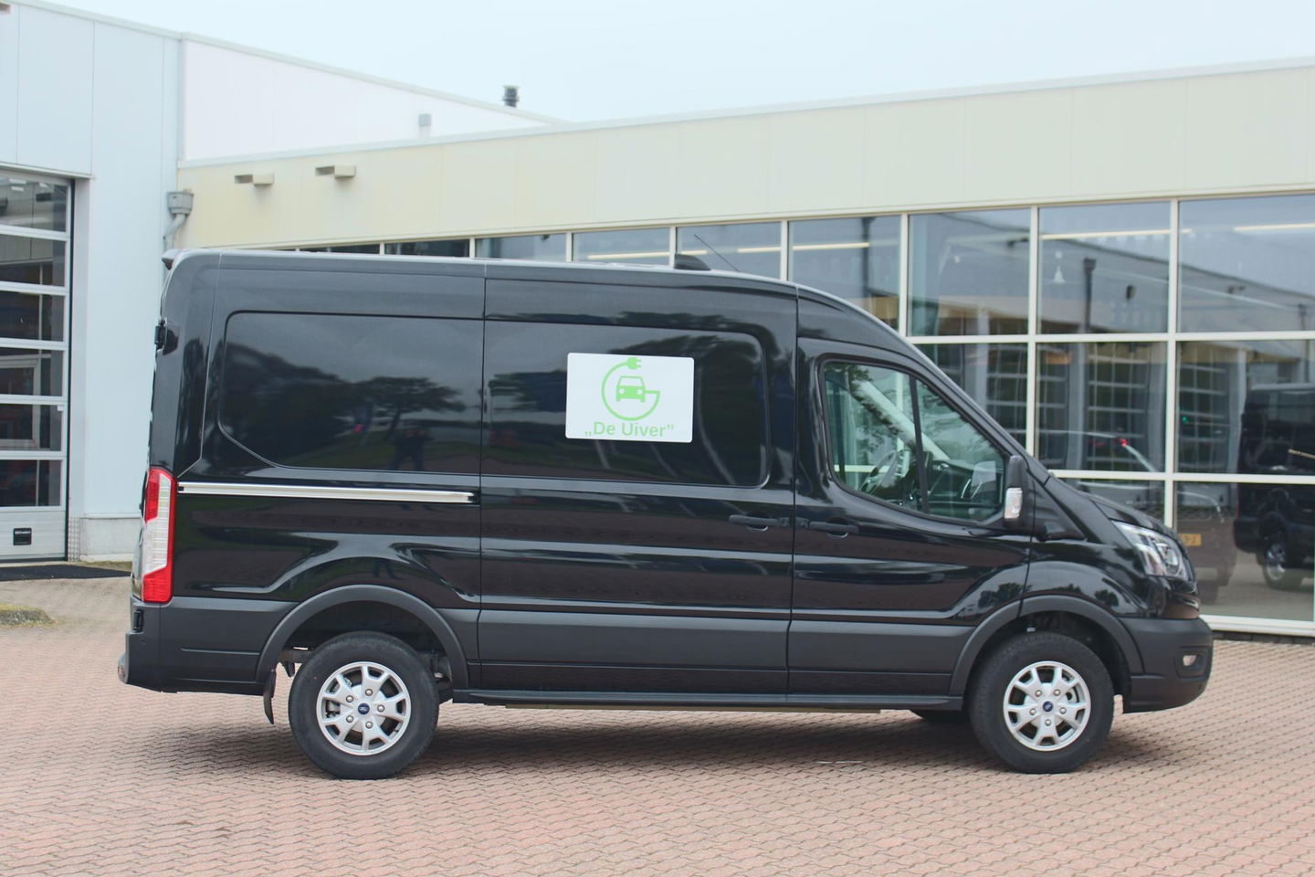 Ford E-Transit 350 L2H2 Trend 68 kWh