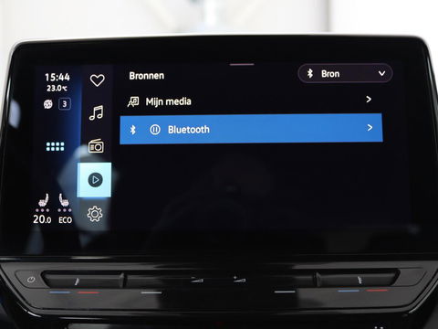 Volkswagen ID.3 First 58 kWh | Sfeerverlichting | Apple Carplay | Stoelverwarming | LED | Cruise Control Adaptief| LMV 18" | Navi