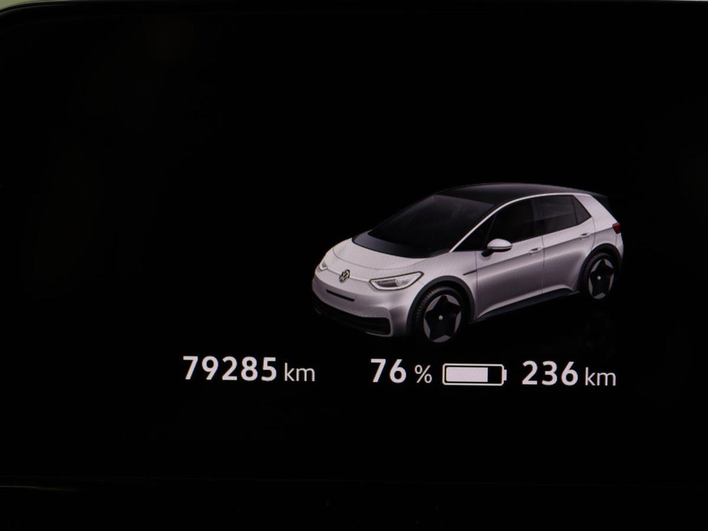 Volkswagen ID.3 First 58 kWh | Sfeerverlichting | Apple Carplay | Stoelverwarming | LED | Cruise Control Adaptief| LMV 18" | Navi