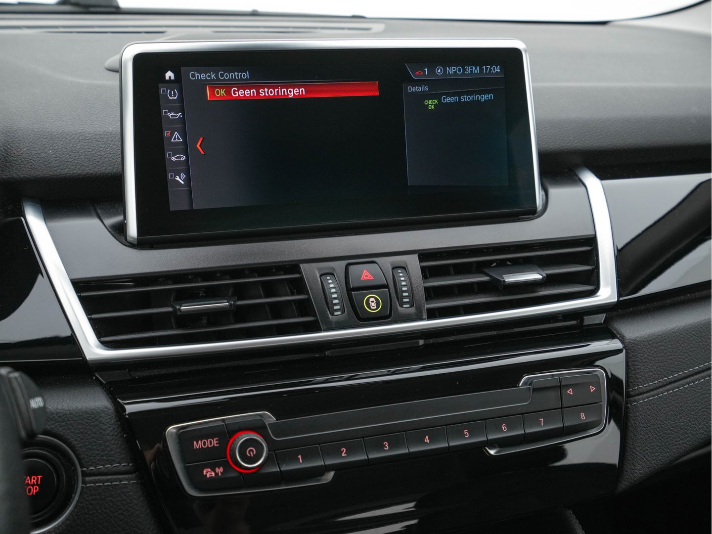 BMW 2 Serie Active Tourer 225xe iPerformance Executive (INCL-BTW) *DAKOTA-LEATHER | FULL-LED | HARMAN/KARDON-AUDIO | HEATED-SPORT-SEATS | HEAD-UP | DAB+ | ECC | NAVI-FULLMAP | PDC | CRUISE | 17''ALU*
