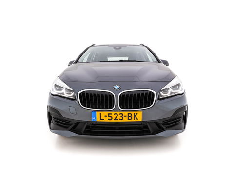 BMW 2 Serie Active Tourer 225xe iPerformance Executive (INCL-BTW) *DAKOTA-LEATHER | FULL-LED | HARMAN/KARDON-AUDIO  | HEATED-SPORT-SEATS | HEAD-UP | DAB+  | ECC | NAVI-FULLMAP | PDC | CRUISE | 17''ALU*