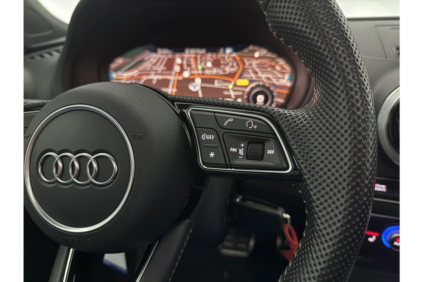 Audi A3 35 TFSI S-Line 150PK Pano LED Carplay Virtual Clima Cruise Navi PDC 18''LMV