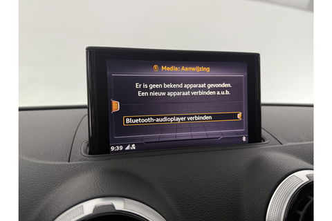 Audi A3 35 TFSI S-Line 150PK Pano LED Carplay Virtual Clima Cruise Navi PDC 18''LMV