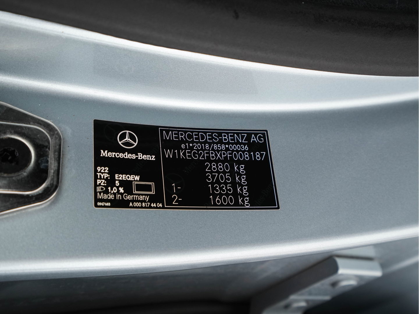 Mercedes-Benz EQE 350+ Luxury Line 91 kWh [ 3-Fase ] (INCL-BTW) Aut. *LUXURY-LEATHER | DISTRONIC | FULL-LED | KEYLESS | CAMERA | BLIND-SPOT | MEMORY-PACK | DIGI-COCKPIT | MBUX-NAVI | AMBIENT-LIGHT | DAB+ | COMFORT-SEATS | 19''ALU*