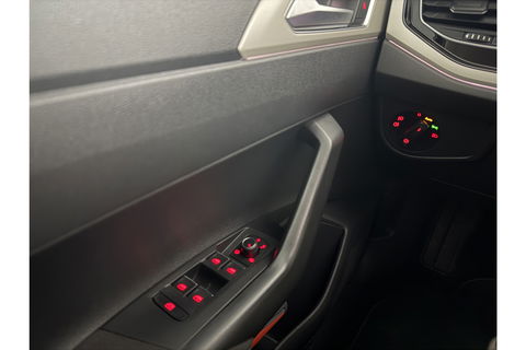 Volkswagen Polo 1.0 TSI R-line Pano LED Virtual Camera Carplay ACC Clima Navi PDC 17''LMV
