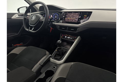 Volkswagen Polo 1.0 TSI R-line Pano LED Virtual Camera Carplay ACC Clima Navi PDC 17''LMV