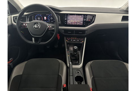 Volkswagen Polo 1.0 TSI R-line Pano LED Virtual Camera Carplay ACC Clima Navi PDC 17''LMV