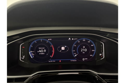 Volkswagen Polo 1.0 TSI R-line Pano LED Virtual Camera Carplay ACC Clima Navi PDC 17''LMV
