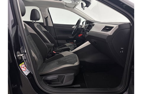 Volkswagen Polo 1.0 TSI R-line Pano LED Virtual Camera Carplay ACC Clima Navi PDC 17''LMV