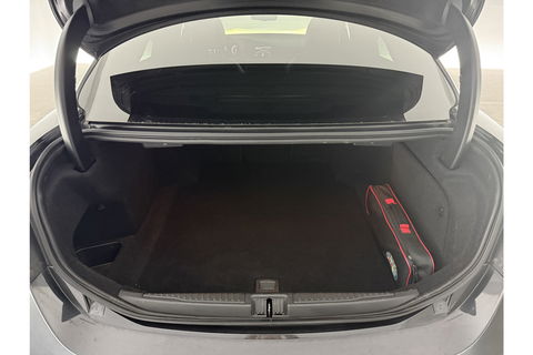 Alfa Romeo Giulia 2.2 Eco Business Super 180PK LED Camera Cruise Clima Navigatie Leder 19"LMV