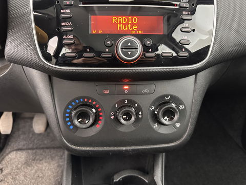 Fiat Punto Evo 1.3 M-Jet Street *AIRCO | CRUISE | PDC | COMFORT-SEATS | RADIO-CD | 16''ALU*
