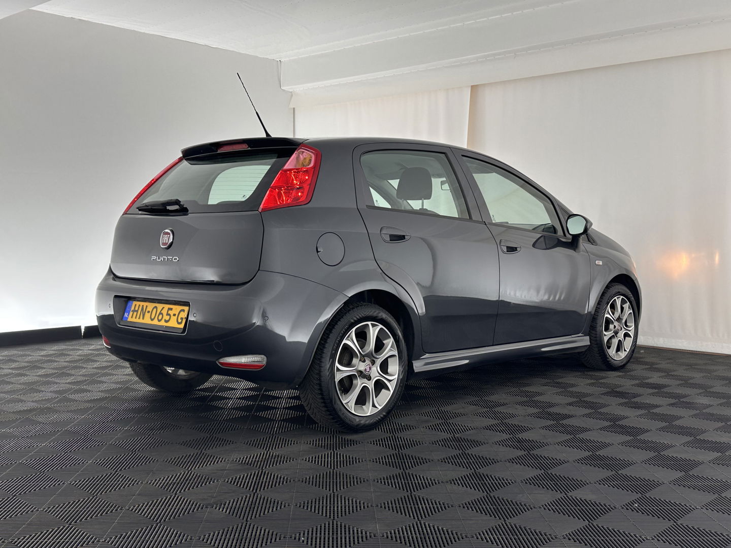 Fiat Punto Evo 1.3 M-Jet Street *AIRCO | CRUISE | PDC | COMFORT-SEATS | RADIO-CD | 16''ALU*