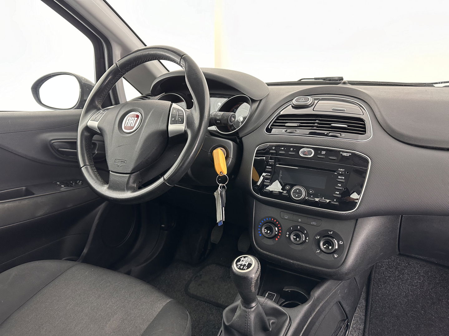 Fiat Punto Evo 1.3 M-Jet Street *AIRCO | CRUISE | PDC | COMFORT-SEATS | RADIO-CD | 16''ALU*