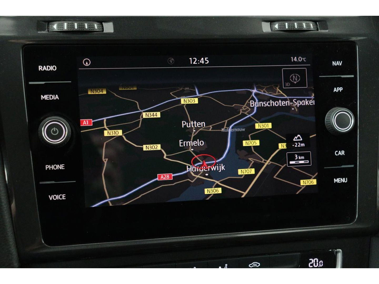 Volkswagen Golf 1.0 TSI Comfortline | Carplay | Navigatie | Adaptive cruise | Climate control | PDC | Bluetooth | Comfortstoelen | LED
