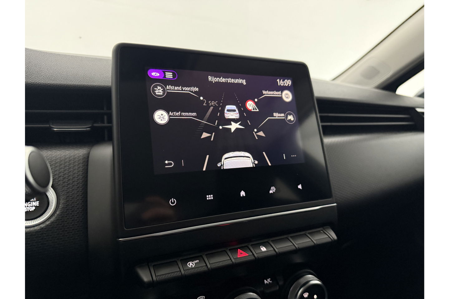 Renault Clio 1.0 TCE Intens Clima Carplay LED Cruise Navi PDC 16''LMV