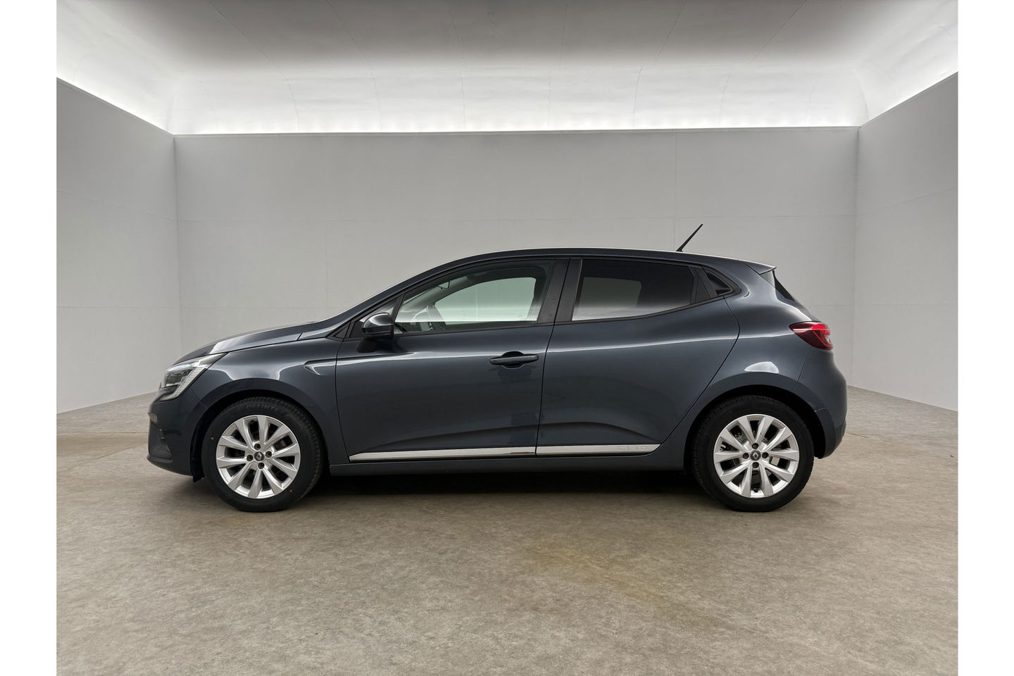 Renault Clio 1.0 TCE Intens Clima Carplay LED Cruise Navi PDC 16''LMV