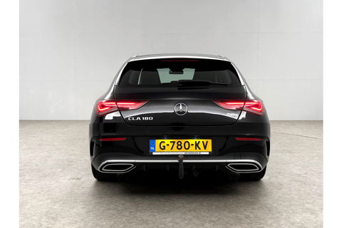 Mercedes-Benz CLA-Klasse 180 AMG Camera LED Virtual Trekhaak Clima Cruise Navigatie PDC 18"LMV