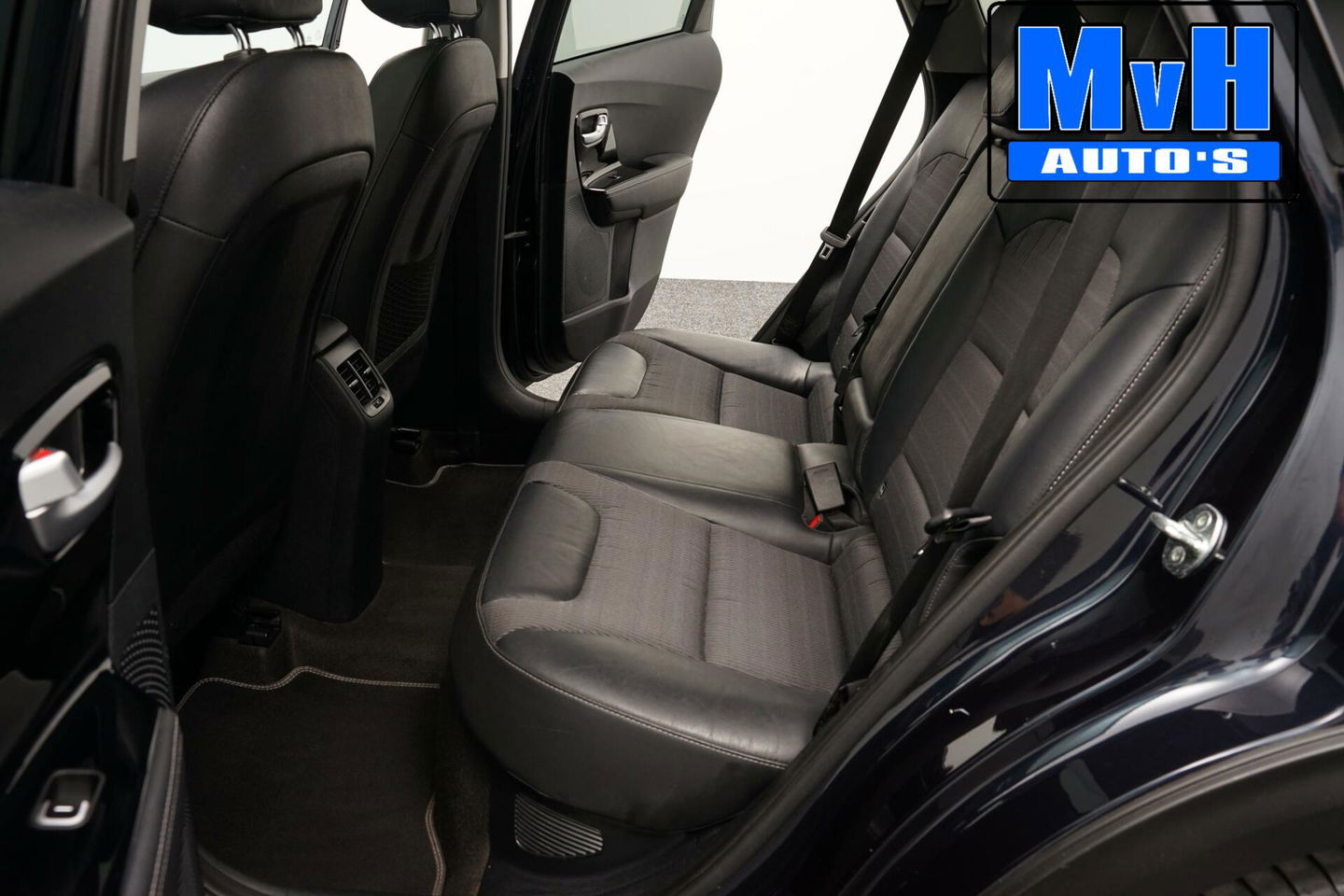 Kia Niro 1.6 GDi Hybrid ExecutiveLine|SCHUIFDAK|TREKHAAK|NAP