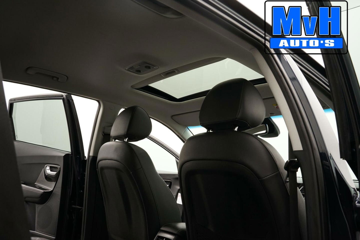 Kia Niro 1.6 GDi Hybrid ExecutiveLine|SCHUIFDAK|TREKHAAK|NAP