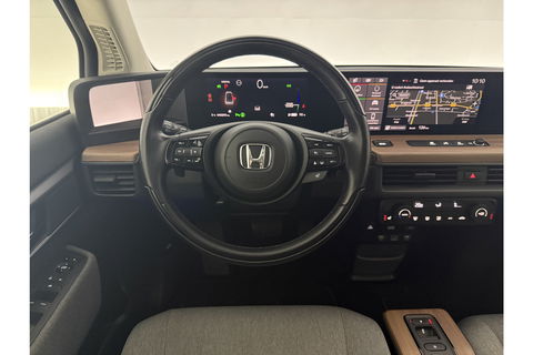 Honda Honda-E Advance 154PK Elektrisch LED Widescreen Zijcamera Spiegel Pano-view 360Camera Cruise Carplay Clima 17"LMV Navi PDC