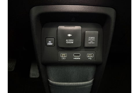 Honda Honda-E Advance 154PK Elektrisch LED Widescreen Zijcamera Spiegel Pano-view 360Camera Cruise Carplay Clima 17"LMV Navi PDC