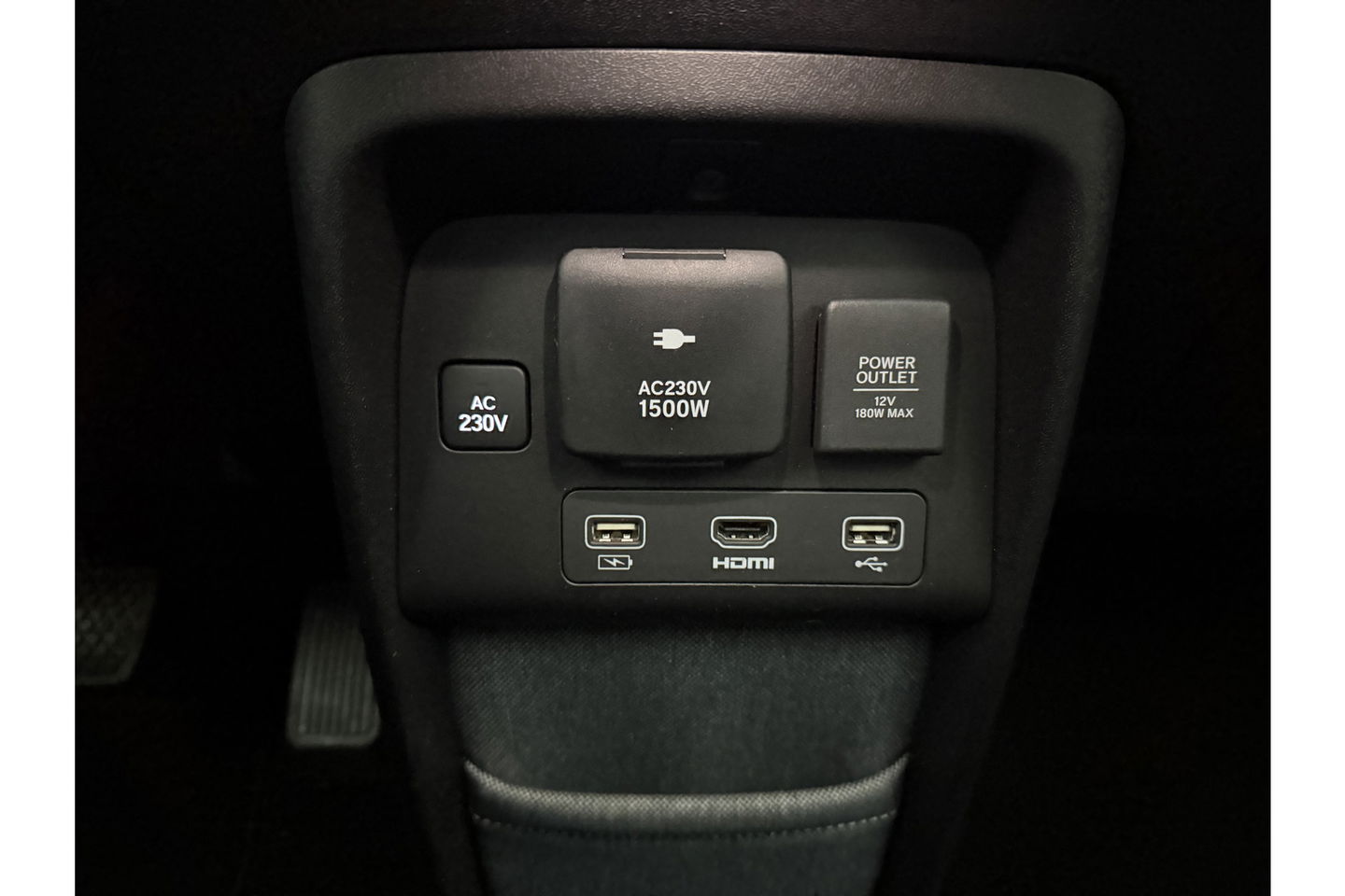 Honda Honda-E Advance 154PK Elektrisch LED Widescreen Zijcamera Spiegel Pano-view 360Camera Cruise Carplay Clima 17"LMV Navi PDC