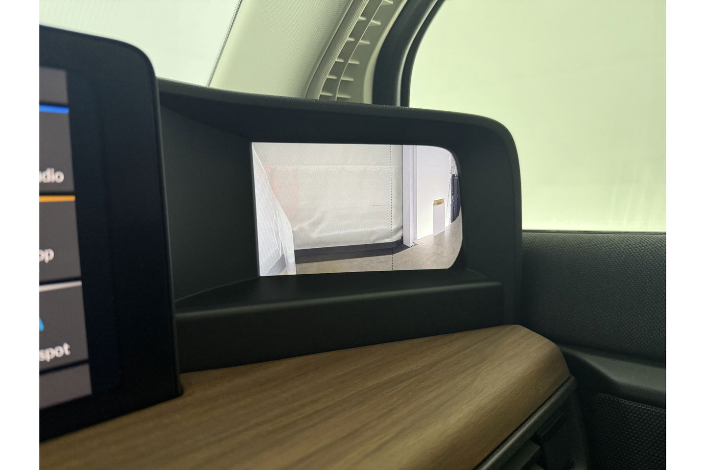 Honda Honda-E Advance 154PK Elektrisch LED Widescreen Zijcamera Spiegel Pano-view 360Camera Cruise Carplay Clima 17"LMV Navi PDC