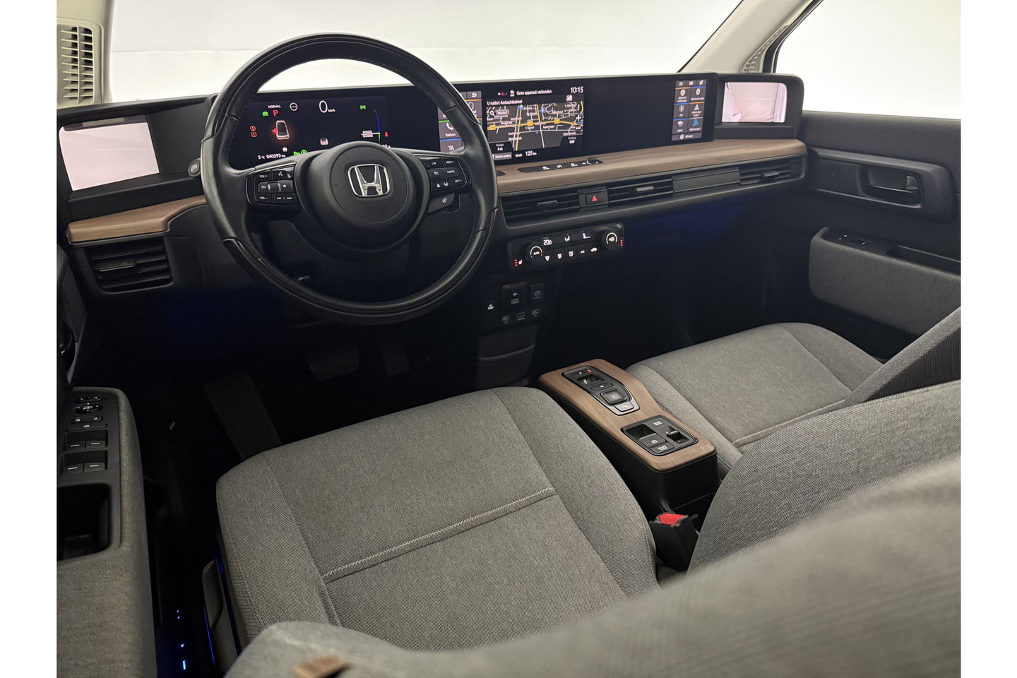 Honda Honda-E Advance 154PK Elektrisch LED Widescreen Zijcamera Spiegel Pano-view 360Camera Cruise Carplay Clima 17"LMV Navi PDC