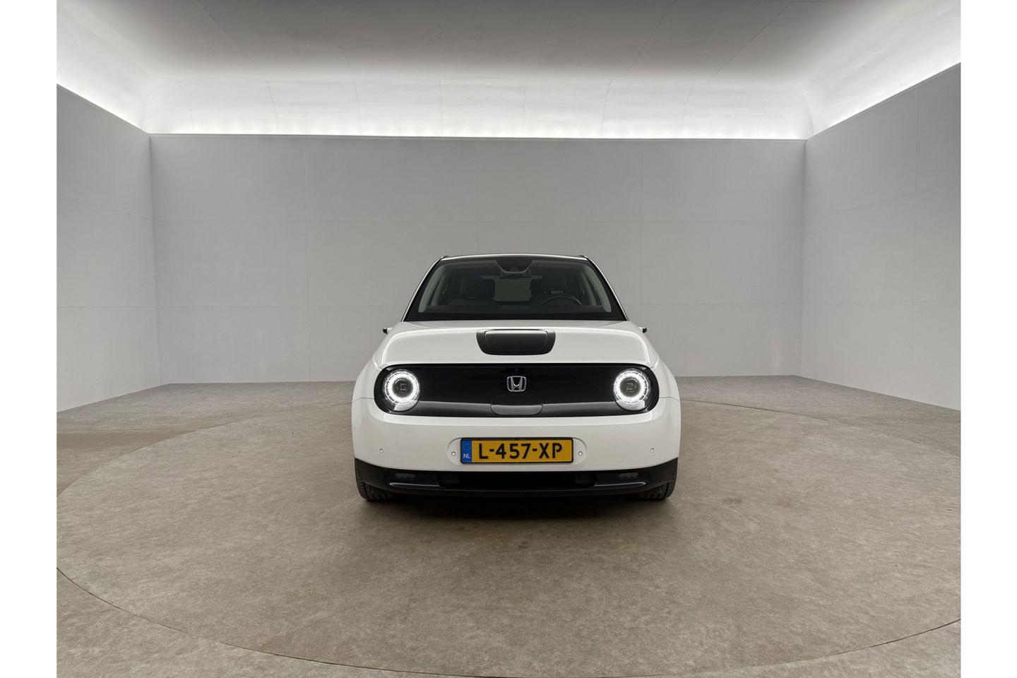 Honda Honda-E Advance 154PK Elektrisch LED Widescreen Zijcamera Spiegel Pano-view 360Camera Cruise Carplay Clima 17"LMV Navi PDC