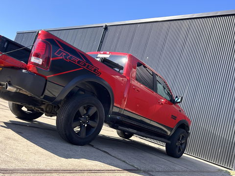 Dodge Ram Pick-Up 1500 REBEL 5.7 V8 Quad Cab 6'4 | MARGE | LUCHTVERING | PANO | OFFROAD | LEDER | 3500KG | PRINS LPG