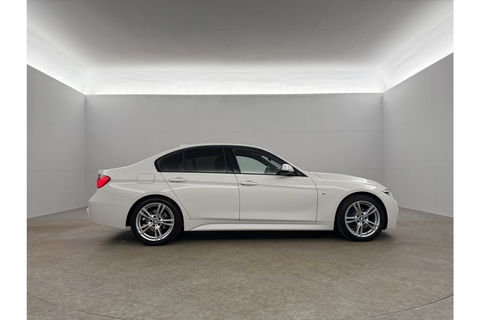 BMW 3 Serie 318i Executive Sfeer LED Clima Cruise Navi PDC 18''LMV