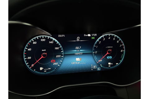 Mercedes-Benz C-Klasse C300e AMG 211PK Pano 360Camera Trekhaak Sfeerverl. Carplay Clima LED Navi Stoelverwarming