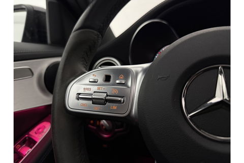 Mercedes-Benz C-Klasse C300e AMG 211PK Pano 360Camera Trekhaak Sfeerverl. Carplay Clima LED Navi Stoelverwarming