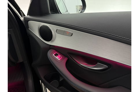 Mercedes-Benz C-Klasse C300e AMG 211PK Pano 360Camera Trekhaak Sfeerverl. Carplay Clima LED Navi Stoelverwarming