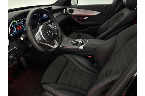 Mercedes-Benz C-Klasse C300e AMG 211PK Pano 360Camera Trekhaak Sfeerverl. Carplay Clima LED Navi Stoelverwarming