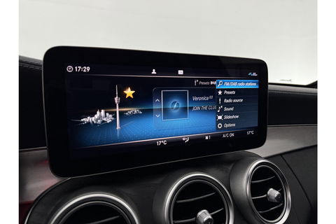 Mercedes-Benz C-Klasse C300e AMG 211PK Pano 360Camera Trekhaak Sfeerverl. Carplay Clima LED Navi Stoelverwarming