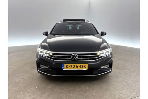 Volkswagen Passat 1.5 TSI 150PK R-Line DSG Pano Virtual Trekhaak LED ACC Camera Clima Carplay Leder Navi 18"LMV PDC