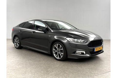 Ford Mondeo 1.5 ST-Line 161PK LED Sfeerverl. Trekhaak Clima Cruise Navigatie PDC 18"LMV