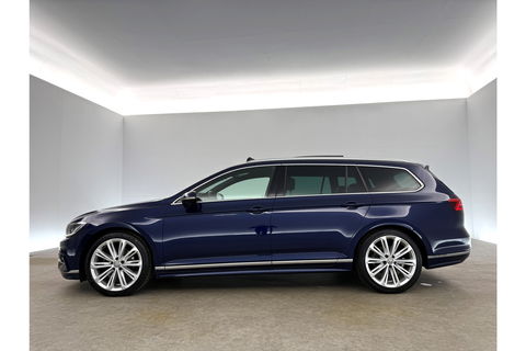Volkswagen Passat 1.5 TSI 150PK R-line DSG Pano LED ACC Virtual Carplay Trekhaak Camera Navi Clima PDC Leder 19"LMV