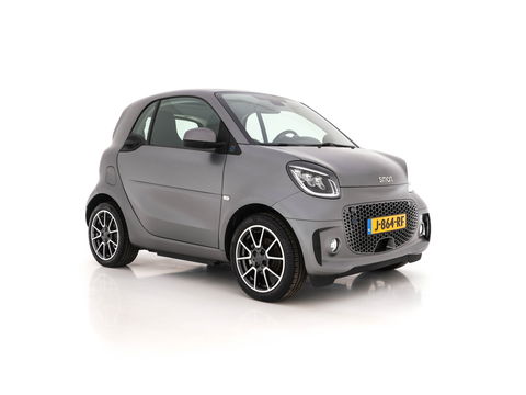 Smart Fortwo EQ Comfort PLUS 18 kWh [ 3-Fase ] Aut. *PANO | FULL-LED | FULL-LEATHER | NAVI-FULLMAP | CAMERA | BRABUS-WHEELS | AMBIENT-LIGHT | AIRCO | PDC | CRUISE | DAB | CARPLAY | COMFORT-SEATS | 16''ALU*