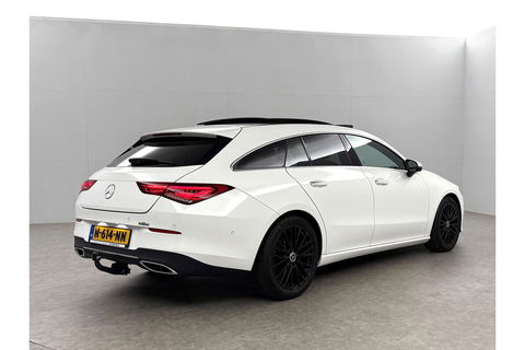 Mercedes-Benz CLA-Klasse 180 AMG Pano Sfeerverl. Camera Carplay Virtual LED Memory Trekhaak Cruise Navi Clima PDC 18"LMV