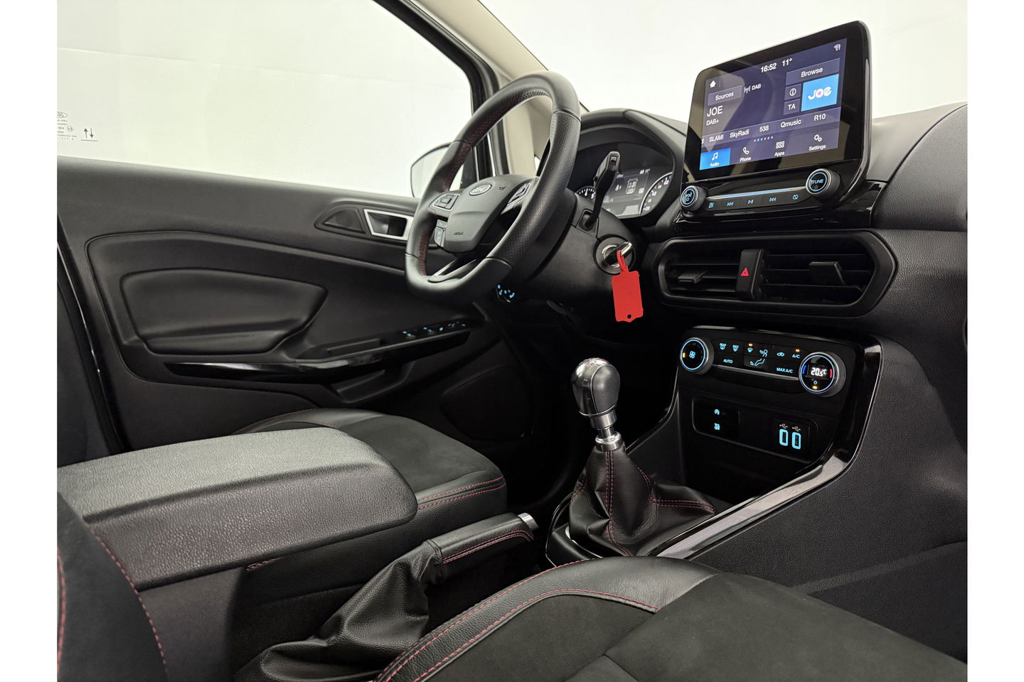Ford EcoSport 1.0 EcoBoost ST-Line LED Sfeer Airco Cruise Carplay PDC 17"LMV