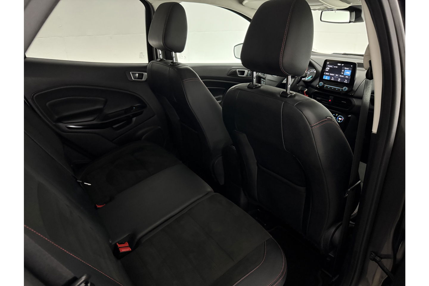 Ford EcoSport 1.0 EcoBoost ST-Line LED Sfeer Airco Cruise Carplay PDC 17"LMV
