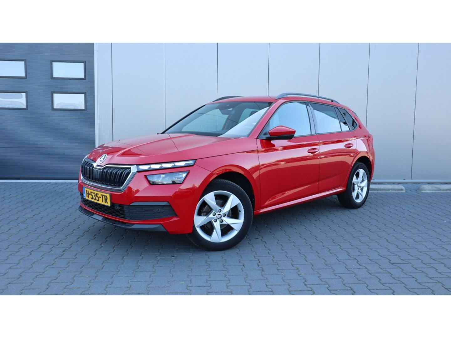 Škoda Kamiq 1.0 TSI Sport Bns | Schaalstoelen | Digi Cockpit | Led | Apple