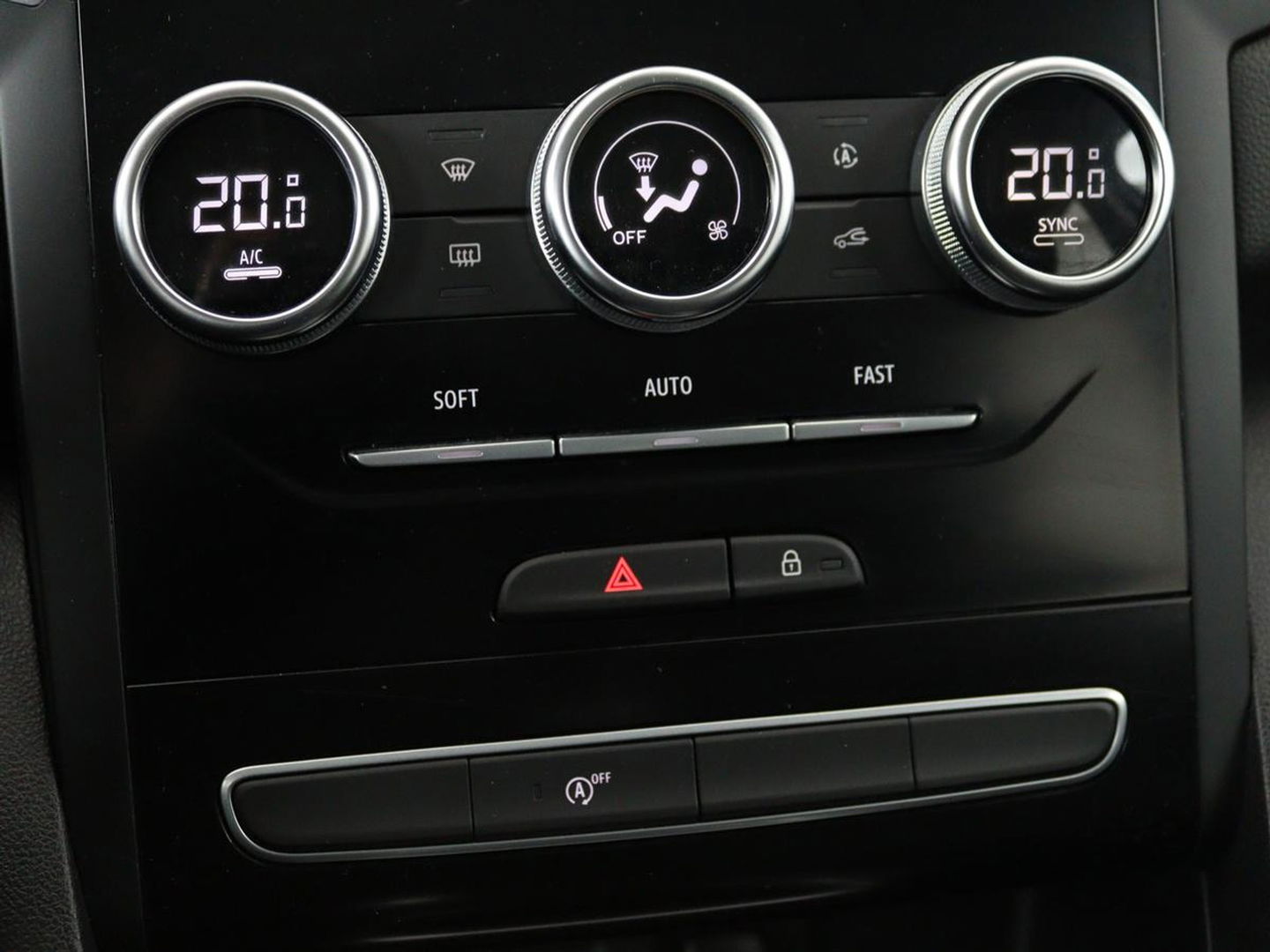 Renault Mégane Estate 1.3 TCe Zen | Apple Carplay | Cruise Control | Navi | DAB | LMV | Airco