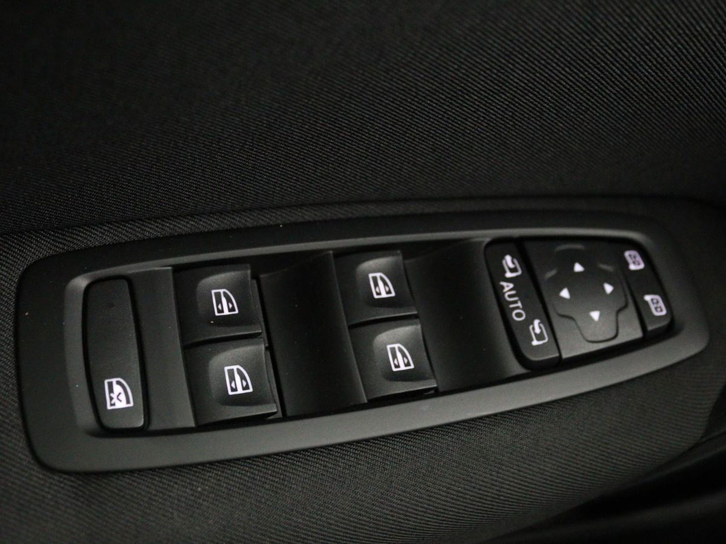 Renault Mégane Estate 1.3 TCe Zen | Apple Carplay | Cruise Control | Navi | DAB | LMV | Airco